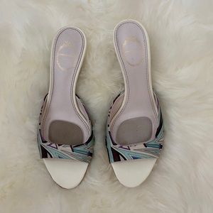 Emilio Pucci Silk Kitten Heel Mule / Slipper